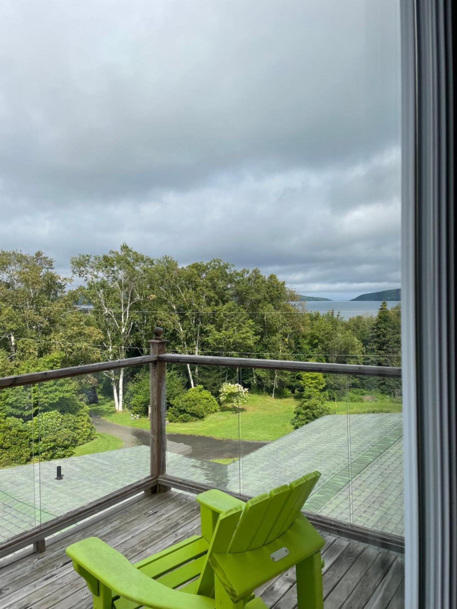 Still Point Lodge Deep Brook Экстерьер фото