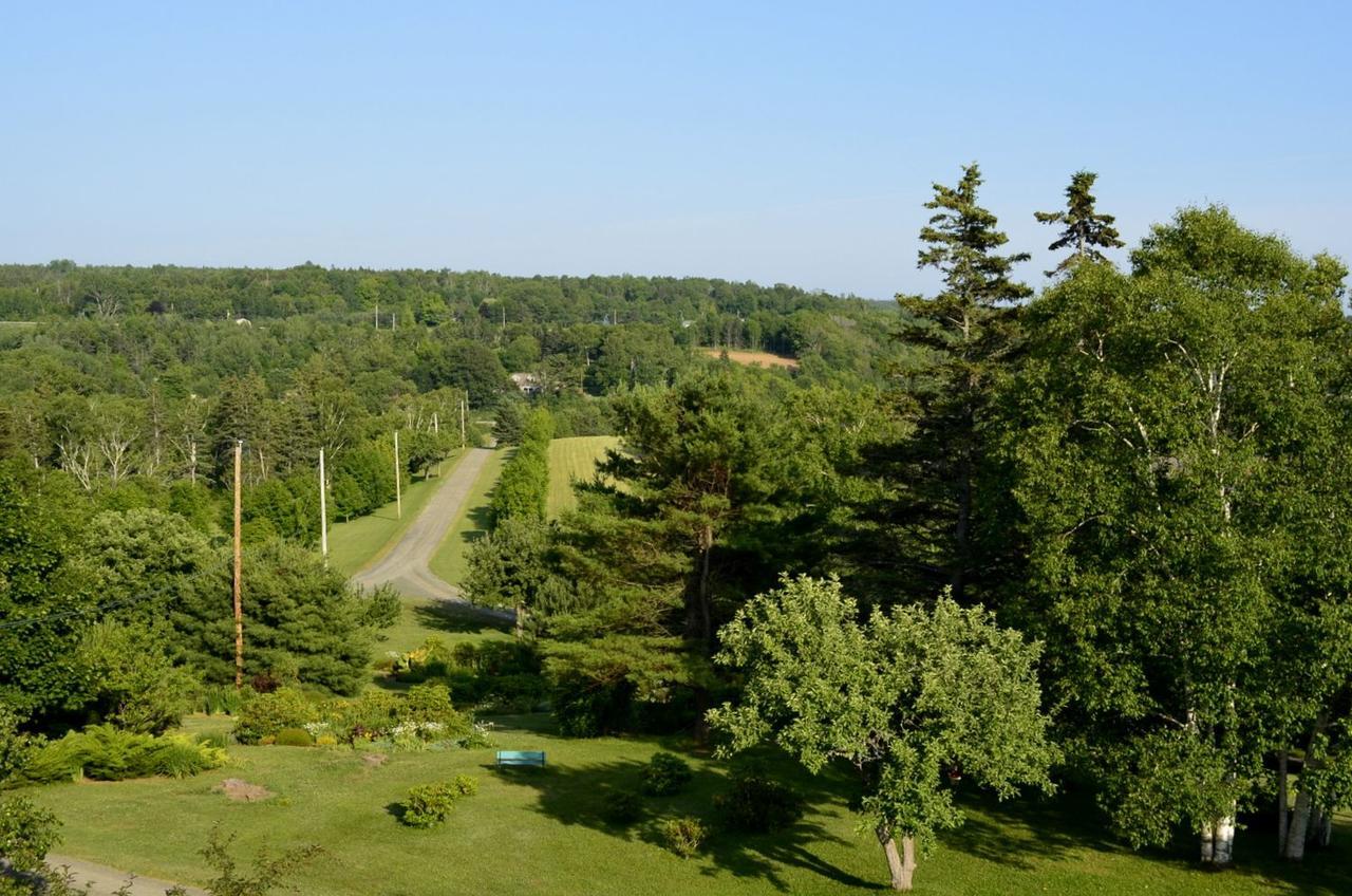Still Point Lodge Deep Brook Экстерьер фото