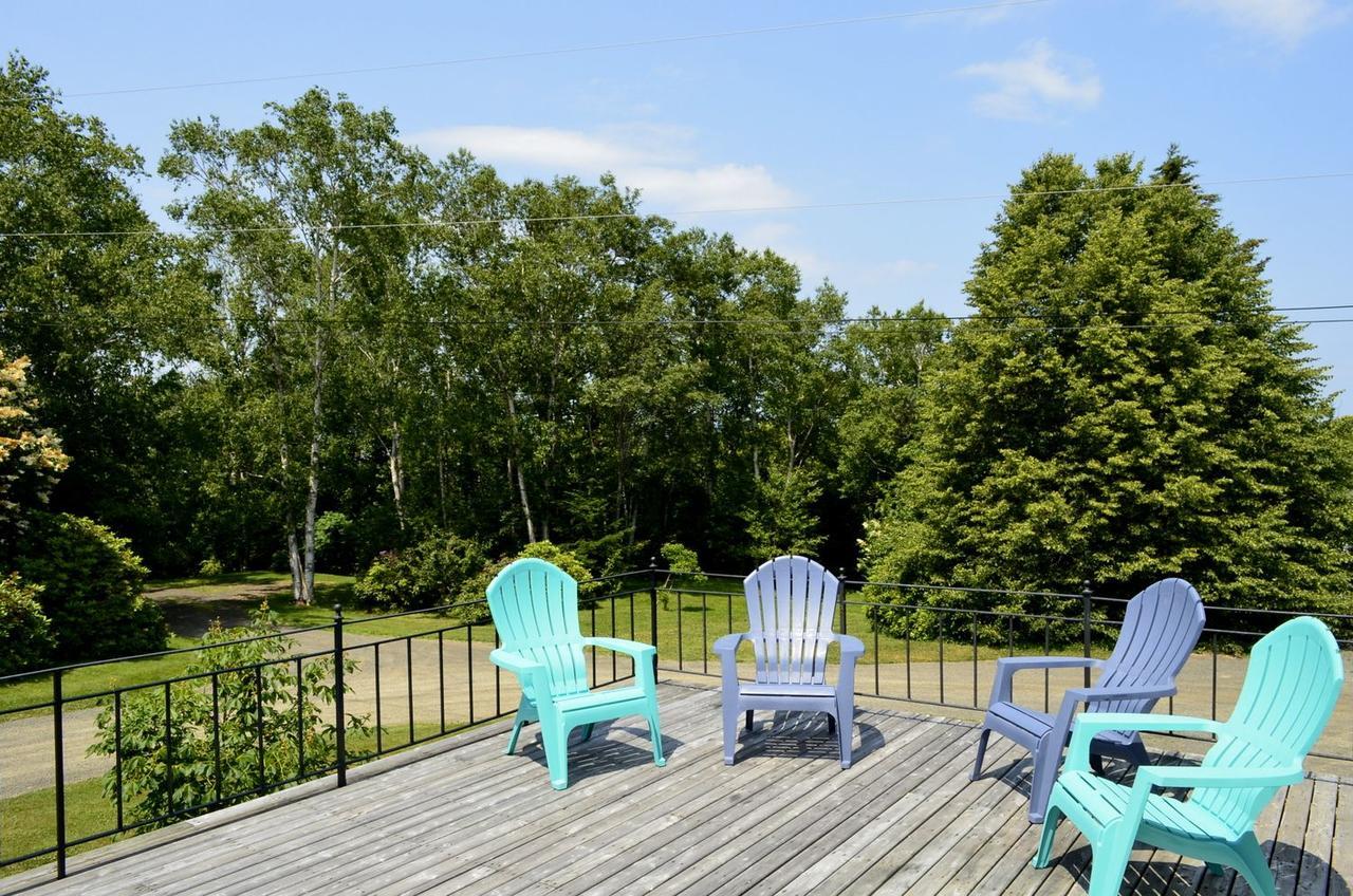 Still Point Lodge Deep Brook Экстерьер фото
